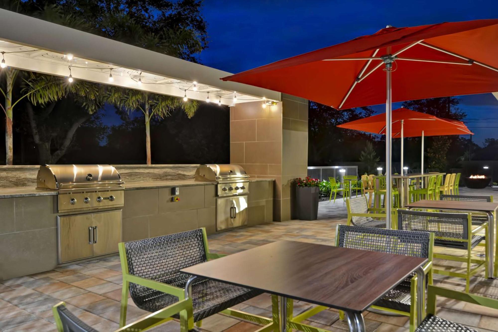Hotel Home2 By Hilton Naples I-75 Pine Ridge Road Vineyards
